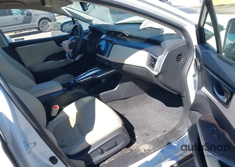 2019 Honda Clarity Plug-In Hybrid Touring from USA, damaged, VIN JHMZC5F34KC000824